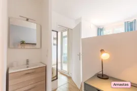 Colocation Une chambre disponible dans cette superbe colocation de 4 chambres meublée Lyon 9 - 569934C4