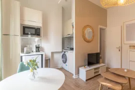 Location Studio meublé entièrement refait à neuf - Victoire