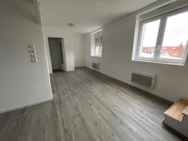 Location T2BIS en duplex secteur Place Jules Guesde à Lesquin