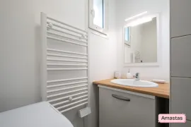 Location Vaste studio 29m² avec terrasse et pkg Pont des Demoiselles