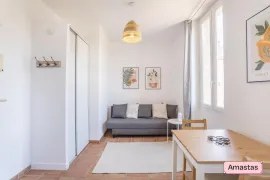 Location Superbe studio proche Castellane