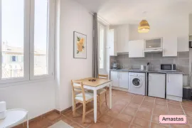 Location Superbe studio proche Castellane