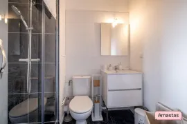 Location Studio meublé à Jolimont avec pkg