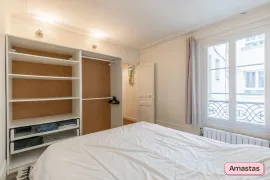 Location Beau T2 - Meublé - Paris 17