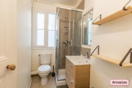 Location Beau T2 - Meublé - Paris 17
