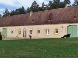 Vente DORDOGNE MANOIR DU XVème 24 HA ETANG PUITS