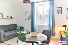 Location Studio dans le centre ville de Nantes, au pied des transports