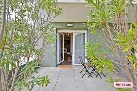 Location Studio meublé et rénové avec terrasse et pkg