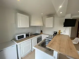 Location Nice 06 - Studio lumineux et bien aménagé au cœur de NICE