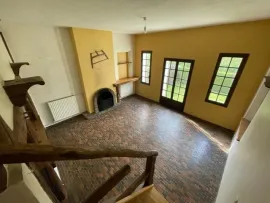 Vente MAISON REMPLIE DE CHARME