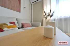Location Studio meublé avec balcon