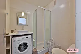 Location Studio meublé avec balcon