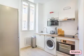 Location Marseille - 13005 T2 entièrement meublé et rénové