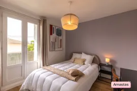 Colocation QUATRE CHAMBRES DISPONIBLES DANS CETTE COLOCATION DE 4 PERSONNES SUR VILLEURBANNE