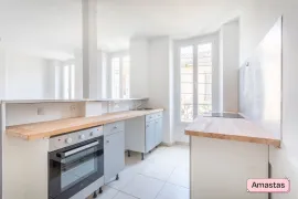 Location Toulon 83100 - Charmant T3 lumineux et au calme HONORAIRES DE LOCATION OFFERTS