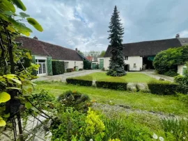 Vente PROPRIETE AVEC PISCINE SUR 6648M² DE TERRAIN