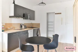 Location Beau T1 meublé, Talensac, au dernier étage
