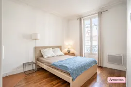 Location Joli T2 Meublé à Puteaux
