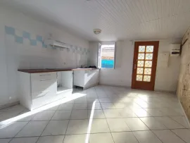 Location Maison individuelle de type 2 - Guitres