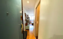 Location * PERLE RARE * Charmant Studio au Coeur de Lamarck
