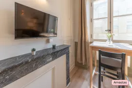 Location Studio meublé dans le centre de Bordeaux quartier Saint Paul