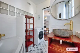 Location Lumineux studio meublé de 29m2 à Issy-les-Moulineaux