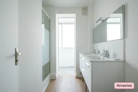 Colocation Colocation rénovée 3 chambres Les Minimes avec terrasse