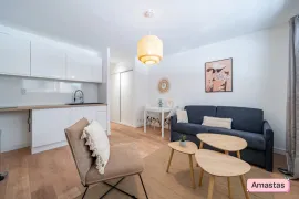 Location Nice 06300 - Spacieux et lumineux T1 dans le quartier du Port