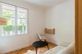 Location Lumineux studio meublé situé dans le centre-ville de Boulogne-Billancourt