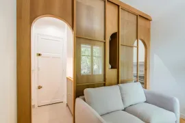 Location Lumineux studio meublé situé dans le centre-ville de Boulogne-Billancourt