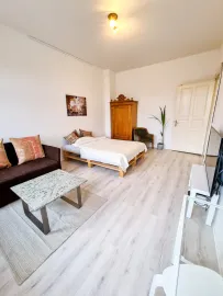 Location Kaiserin-Augusta-Allee, Berlin