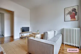 Location T2 de 34m2 fraîchement rénové et meublé dans le centre-ville d'Issy-les-Moulineaux