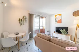 Location Superbe T2 meublé quartier Cinq Avenues-Camas