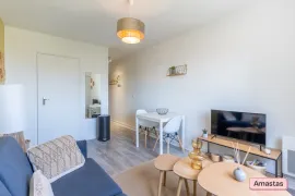 Location Studio rénové et meublé proche Hôpital Pellegrin