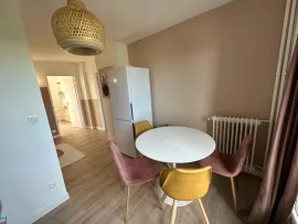 Colocation Deux chambres disponibles dans cet appartement entièrement meublé et rénové à Villeurbanne