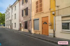 Location Appartement de type F4 entièrement rénové à GIVORS