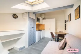 Location STUDIO MEUBLE ET EQUIPE DE 12M2 SUR LYON 7 - 169630