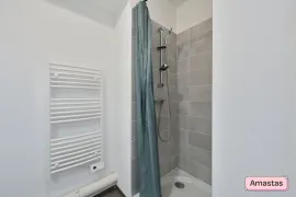 Location Studio meublé secteur Près d'Arènes