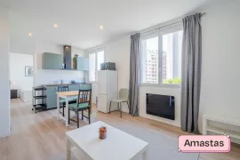 Location Marseille 13004 - Joli T2 quartier des "Chutes-Lavie"