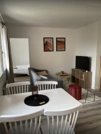 Colocation Colocation 3 chambres au Parc aux Biches à Évry - 1 chambre libre
