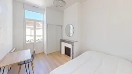 Location T2 meublé avec balcon - Saint Genès