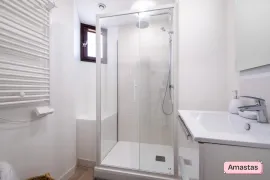 Location Grand studio meublé et rénové à Saint Agne