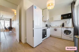 Colocation Colocation de 3 chambres dans cet appartement lumineux avec balcon entièrement meublé et rénové à Villeurbanne