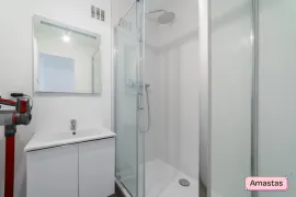 Colocation Colocation de 3 chambres dans cet appartement lumineux avec balcon entièrement meublé et rénové à Villeurbanne