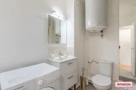 Location Studio rénové et meublé - Saint Genes 133983