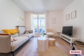 Colocation Colocation de 3 chambres dans un appartement entièrement meublé et rénové avec balcon à Vaulx en Velin