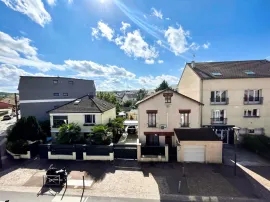Location Charmant Studio en plein Centre-ville/ 30m2 au Sol