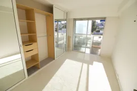 Vente iLETTE 100m  des plages au calme trés beau deux pièces bon état 5 ème étage 50m