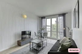 Beau T2 rénové et meublé à Drancy Drancy