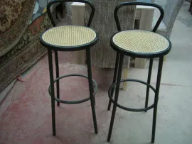 2 chaises hautes, promotion Sartrouville